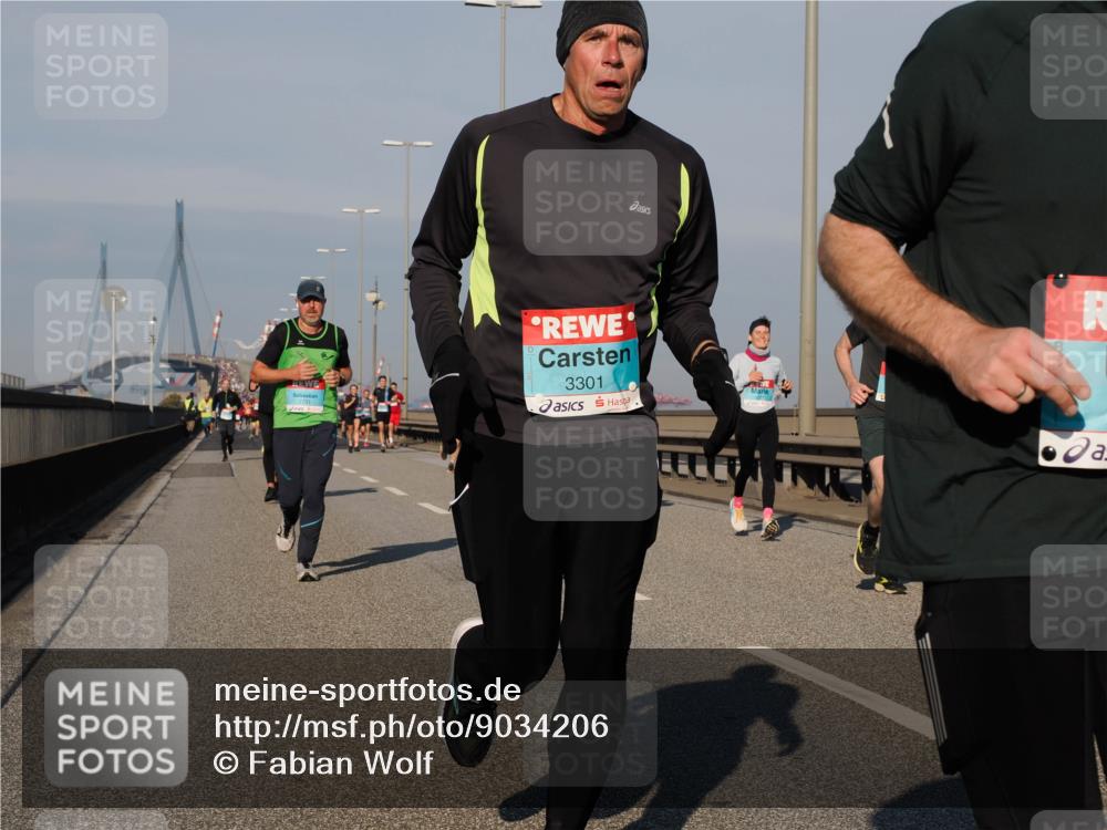 03.10.2025 - Köhlbrandbrückenlauf Fabian Wolf http://msf.ph/oto/9034206 03.10.2025 09:48:23 Position 3 3301 meine-sportfotos.de