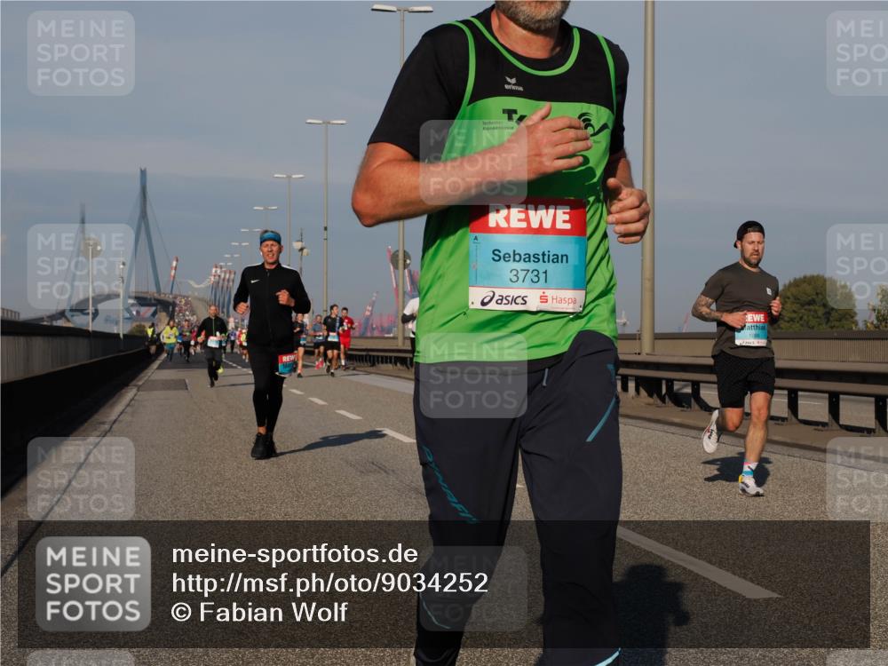 03.10.2025 - Köhlbrandbrückenlauf Fabian Wolf http://msf.ph/oto/9034252 03.10.2025 09:48:26 Position 3 3731, 1088 meine-sportfotos.de