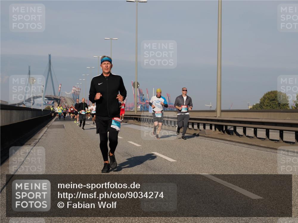03.10.2025 - Köhlbrandbrückenlauf Fabian Wolf http://msf.ph/oto/9034274 03.10.2025 09:48:28 Position 3  meine-sportfotos.de