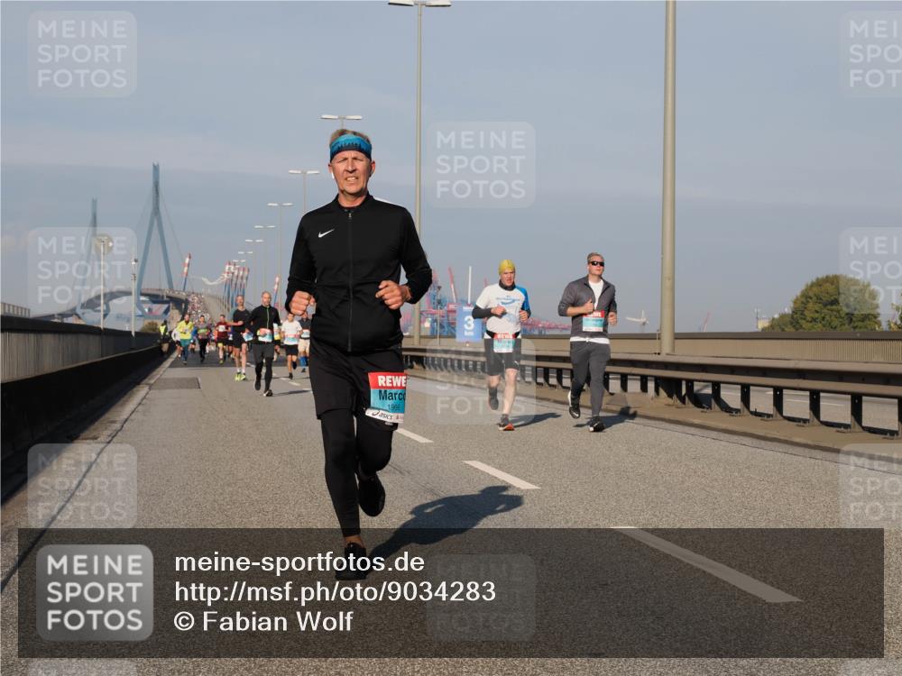 03.10.2025 - Köhlbrandbrückenlauf Fabian Wolf http://msf.ph/oto/9034283 03.10.2025 09:48:29 Position 3 1966 meine-sportfotos.de