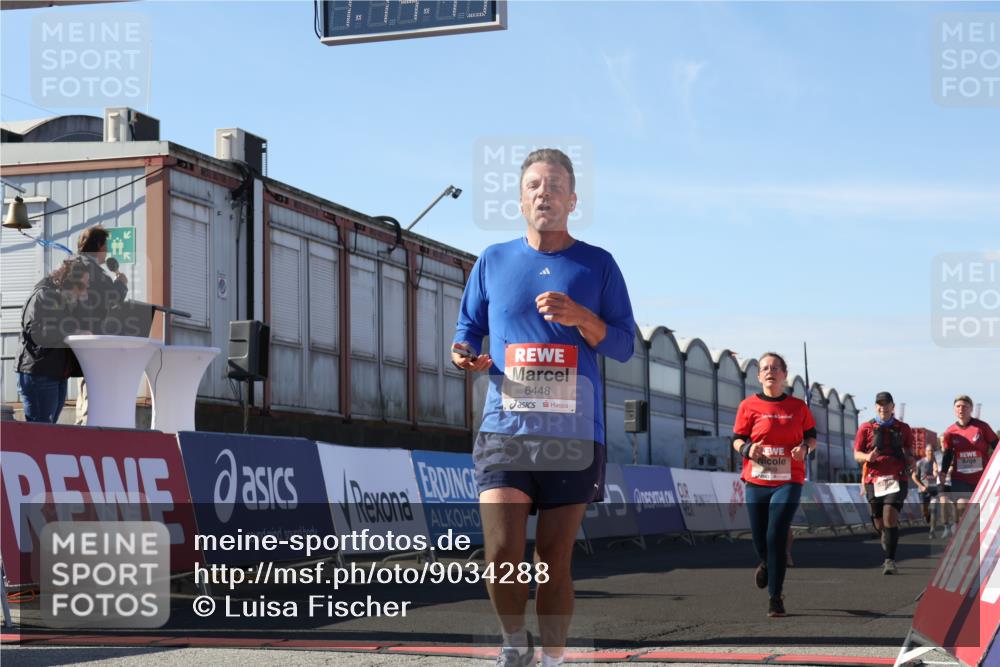 03.10.2025 - Köhlbrandbrückenlauf Luisa Fischer http://msf.ph/oto/9034288 03.10.2025 13:14:41 Ziel 4202, 4259, 4424, 4509, 4533, 4684, 4692, 4788, 4869, 5249, 5682, 5686, 5711, 5782, 6316, 6448, 6849 meine-sportfotos.de
