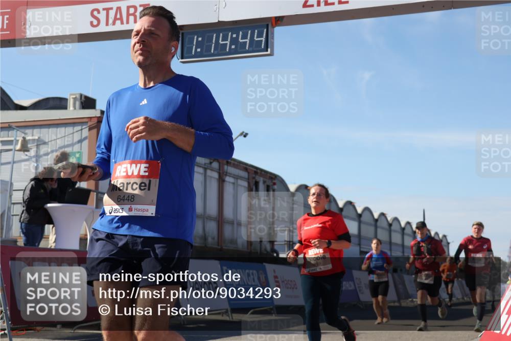 03.10.2025 - Köhlbrandbrückenlauf Luisa Fischer http://msf.ph/oto/9034293 03.10.2025 13:14:42 Ziel 4202, 4259, 4424, 4509, 4533, 4684, 4692, 4788, 4869, 5249, 5682, 5686, 5711, 6316, 6344, 6448, 6849 meine-sportfotos.de