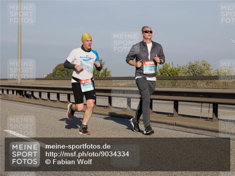 03.10.2025 - Köhlbrandbrückenlauf Fabian Wolf http://msf.ph/oto/9034334 03.10.2025 09:48:32 Position 3 41, 1334, 1116 meine-sportfotos.de