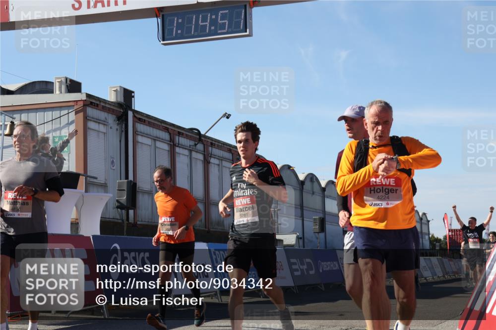 03.10.2025 - Köhlbrandbrückenlauf Luisa Fischer http://msf.ph/oto/9034342 03.10.2025 13:14:50 Ziel 4202, 4224, 4406, 4424, 4533, 4692, 4869, 4890, 5054, 5525, 5535, 5682, 5686, 5711, 5760, 5761, 5814, 6293, 6316, 6344, 6448, 6815, 6849 meine-sportfotos.de