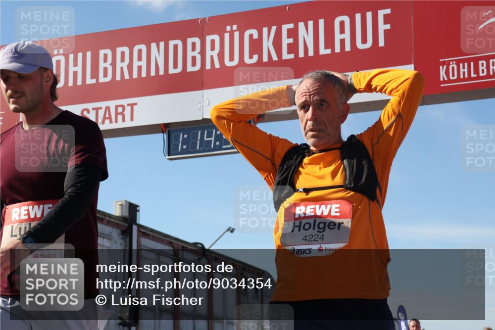 03.10.2025 - Köhlbrandbrückenlauf Luisa Fischer http://msf.ph/oto/9034354 03.10.2025 13:14:52 Ziel 4202, 4224, 4232, 4406, 4533, 4869, 4890, 5054, 5525, 5535, 5682, 5686, 5711, 5760, 5761, 5814, 6017, 6129, 6293, 6344, 6815 meine-sportfotos.de
