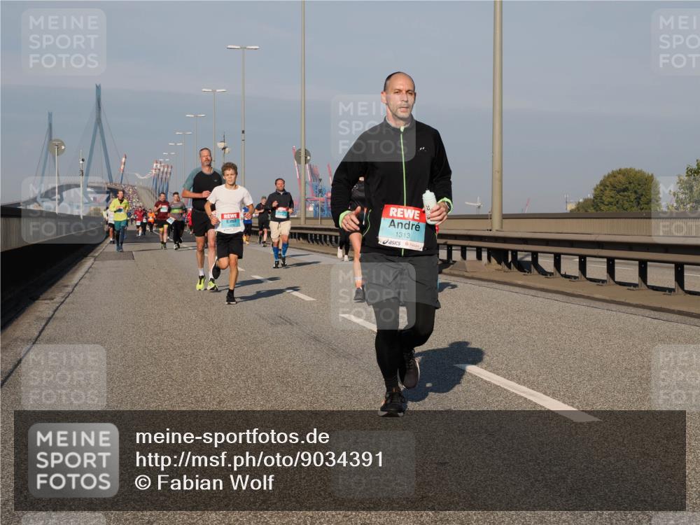 03.10.2025 - Köhlbrandbrückenlauf Fabian Wolf http://msf.ph/oto/9034391 03.10.2025 09:48:37 Position 3 1313 meine-sportfotos.de