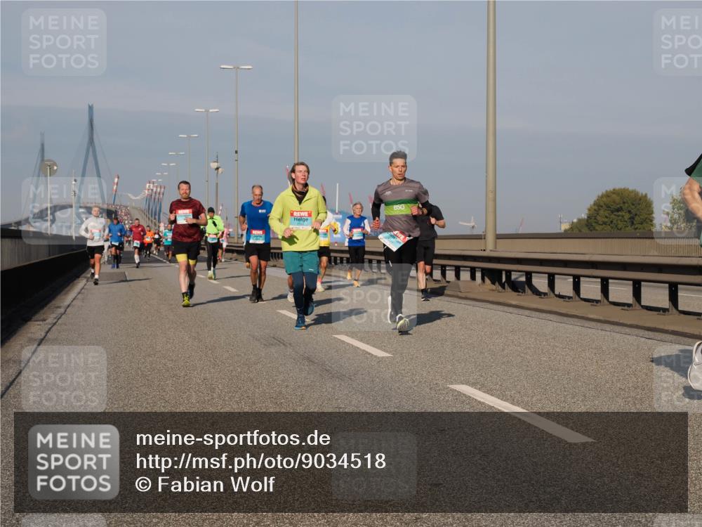 03.10.2025 - Köhlbrandbrückenlauf Fabian Wolf http://msf.ph/oto/9034518 03.10.2025 09:48:46 Position 3  meine-sportfotos.de