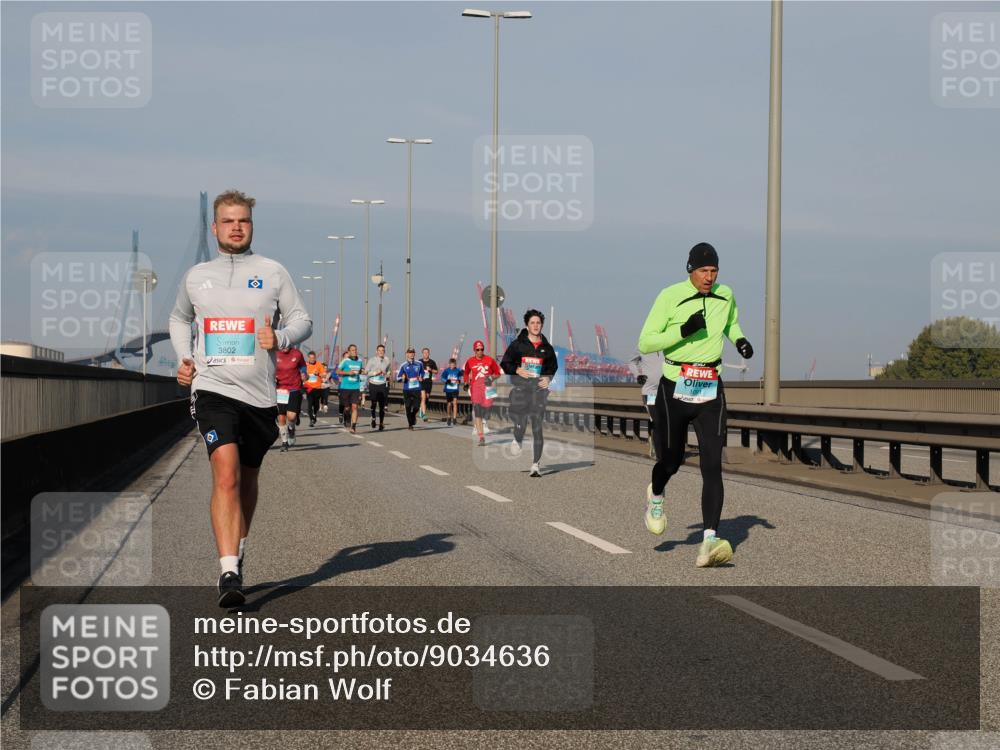 03.10.2025 - Köhlbrandbrückenlauf Fabian Wolf http://msf.ph/oto/9034636 03.10.2025 09:48:54 Position 3 3802, 1091 meine-sportfotos.de