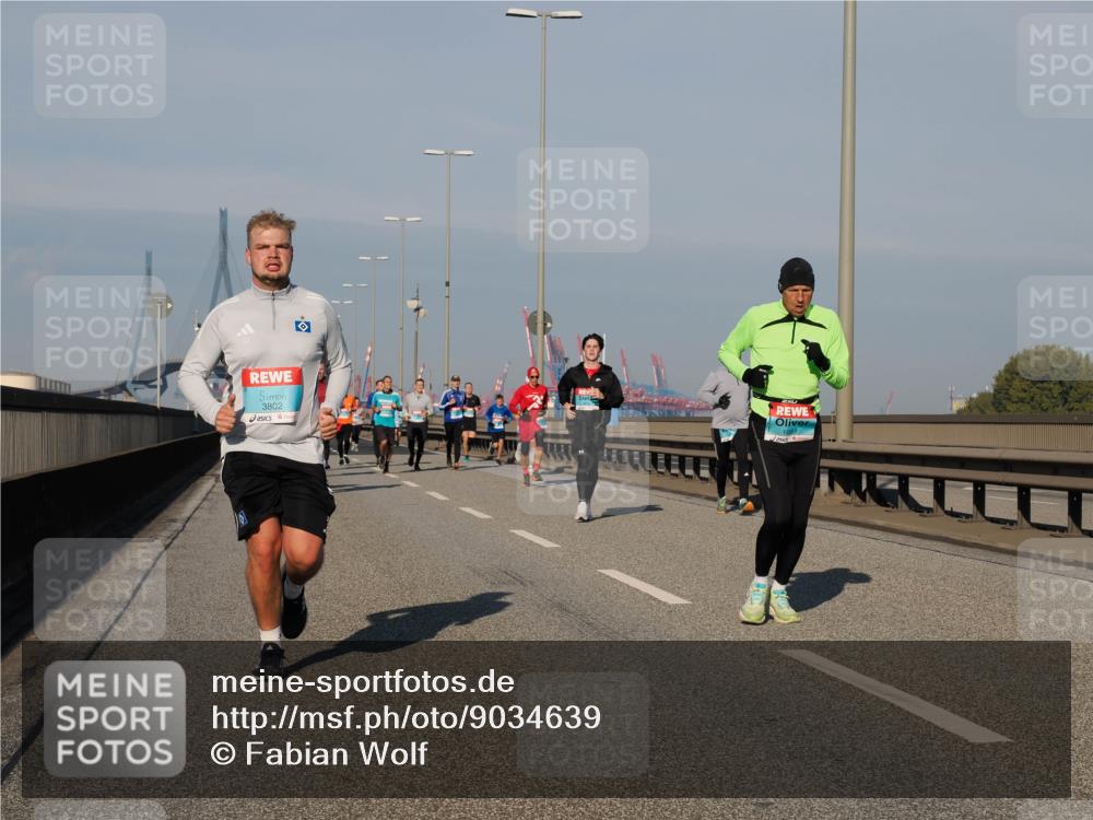 03.10.2025 - Köhlbrandbrückenlauf Fabian Wolf http://msf.ph/oto/9034639 03.10.2025 09:48:54 Position 3 3802 meine-sportfotos.de