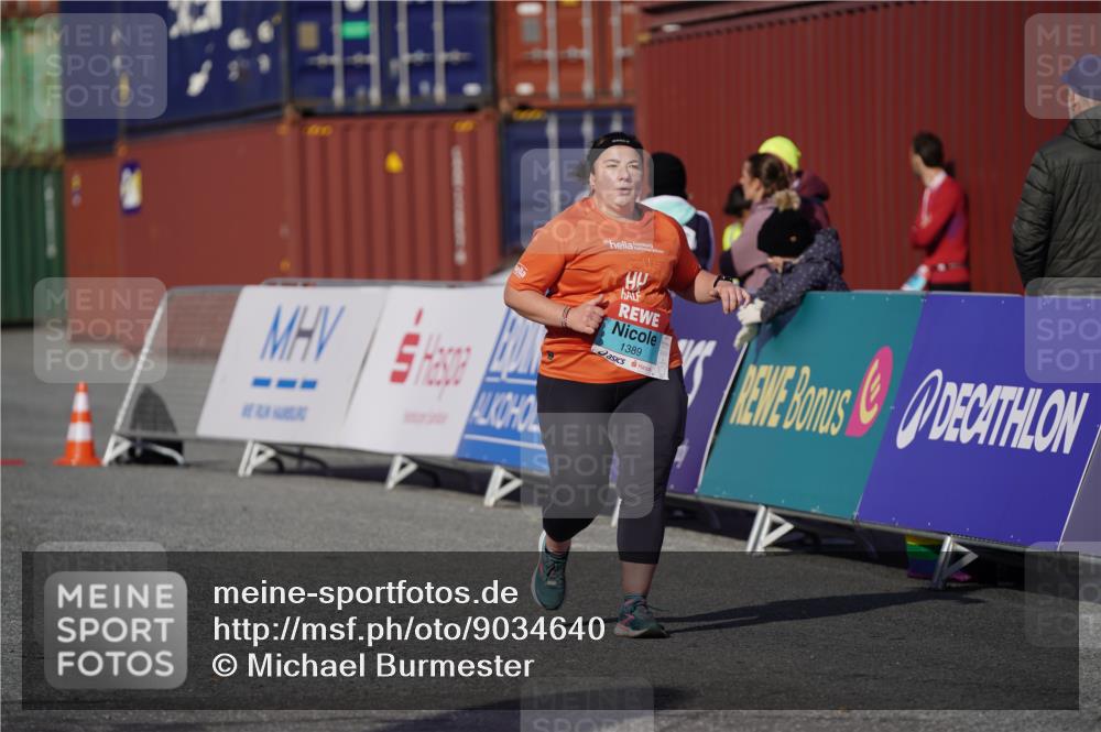 03.10.2025 - Köhlbrandbrückenlauf Michael Burmester http://msf.ph/oto/9034640 03.10.2025 10:44:39 Ziel 1389 meine-sportfotos.de