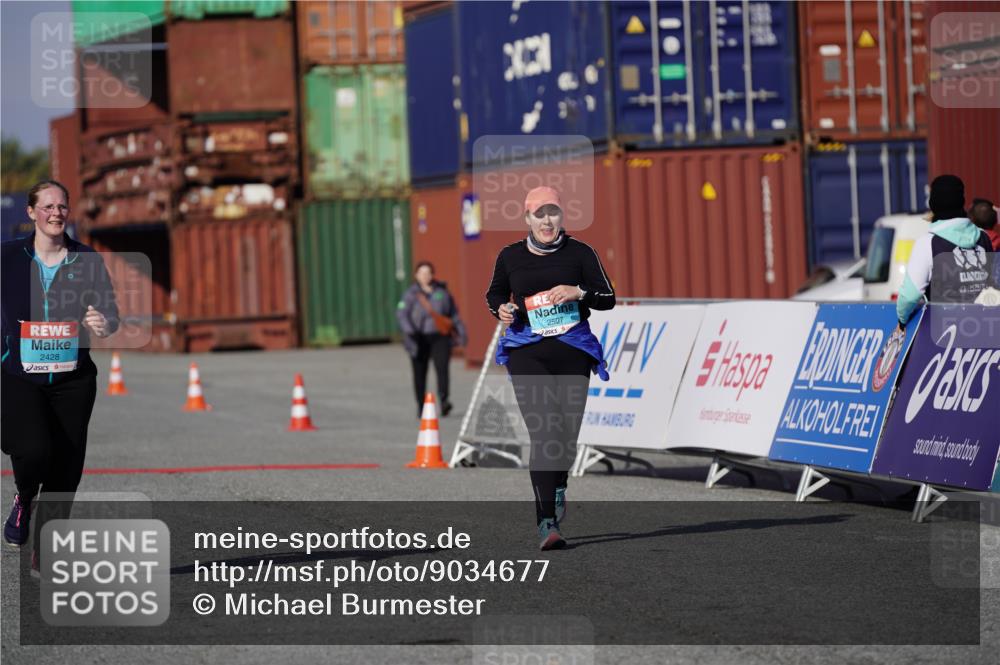 03.10.2025 - Köhlbrandbrückenlauf Michael Burmester http://msf.ph/oto/9034677 03.10.2025 10:45:04 Ziel 2428, 2507 meine-sportfotos.de