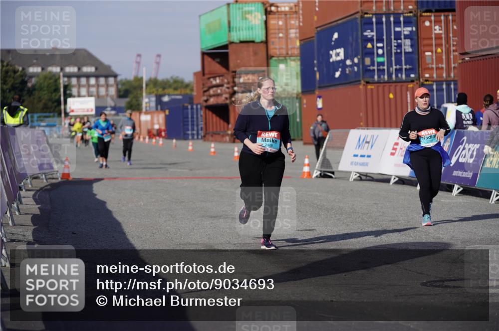 03.10.2025 - Köhlbrandbrückenlauf Michael Burmester http://msf.ph/oto/9034693 03.10.2025 10:45:06 Ziel 2428, 2507 meine-sportfotos.de