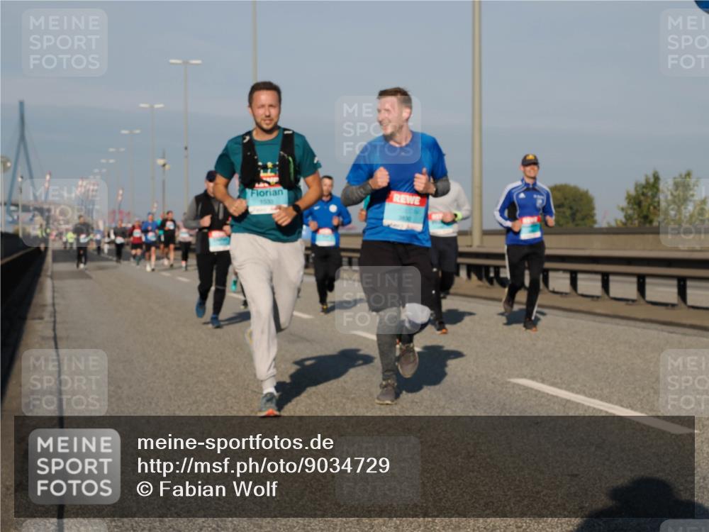 03.10.2025 - Köhlbrandbrückenlauf Fabian Wolf http://msf.ph/oto/9034729 03.10.2025 09:49:04 Position 3  meine-sportfotos.de
