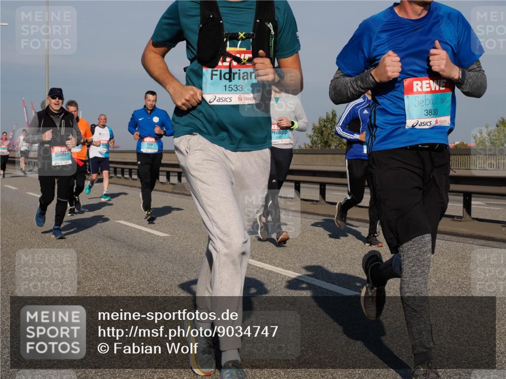 03.10.2025 - Köhlbrandbrückenlauf Fabian Wolf http://msf.ph/oto/9034747 03.10.2025 09:49:05 Position 3 1457, 22, 1533, 3067, 3830 meine-sportfotos.de