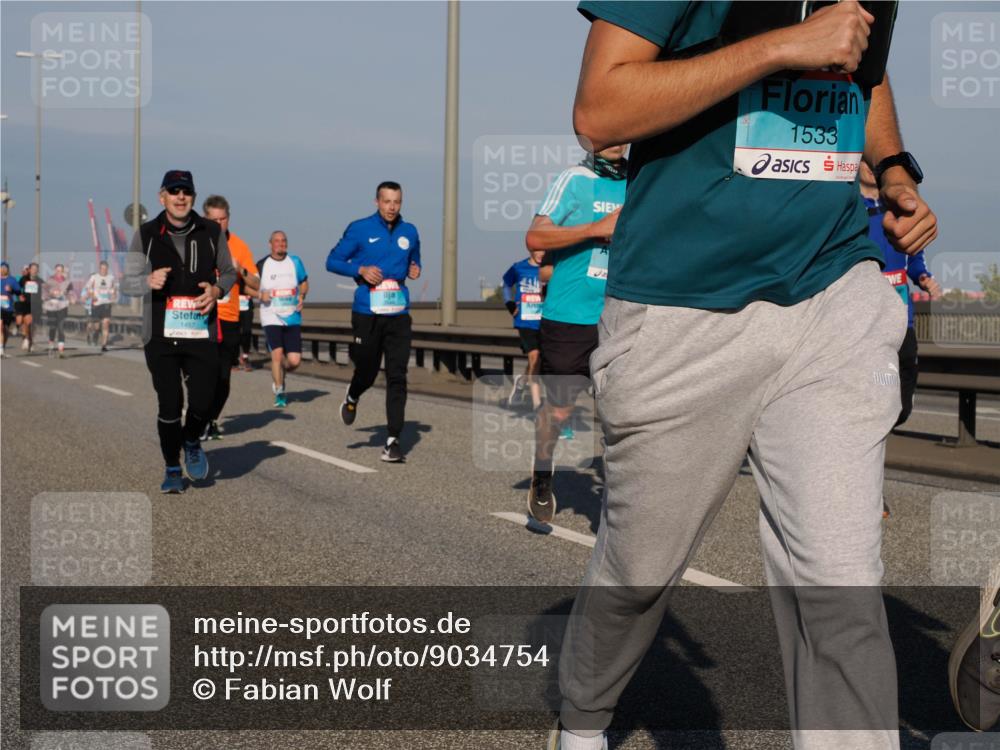 03.10.2025 - Köhlbrandbrückenlauf Fabian Wolf http://msf.ph/oto/9034754 03.10.2025 09:49:06 Position 3 1457, 1533 meine-sportfotos.de