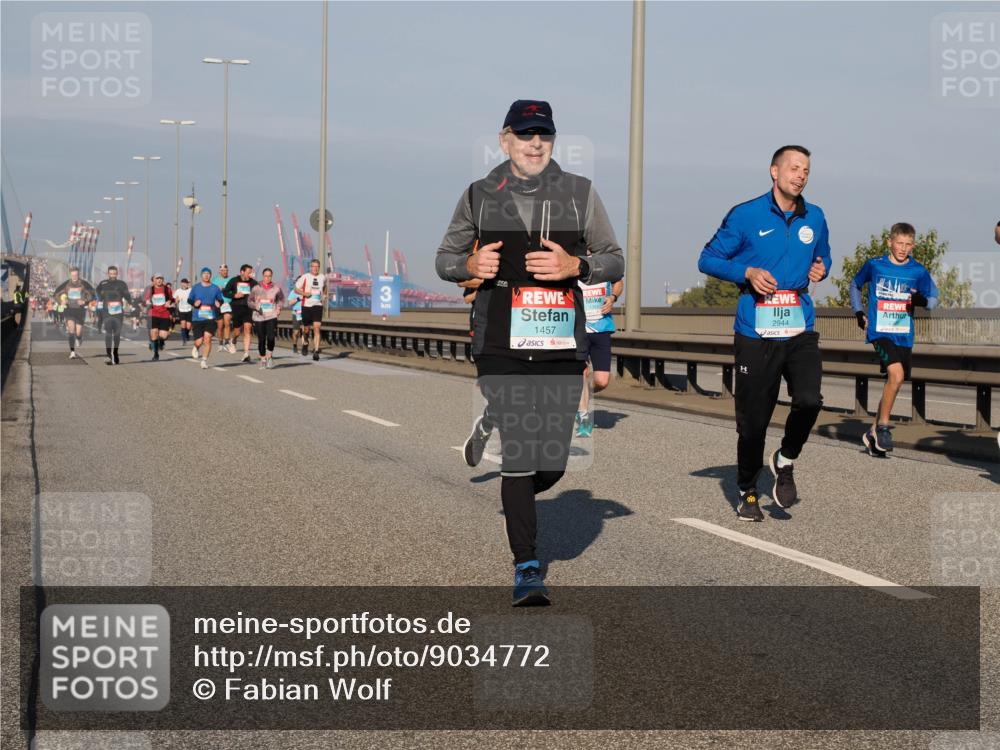 03.10.2025 - Köhlbrandbrückenlauf Fabian Wolf http://msf.ph/oto/9034772 03.10.2025 09:49:07 Position 3 1457, 2944 meine-sportfotos.de