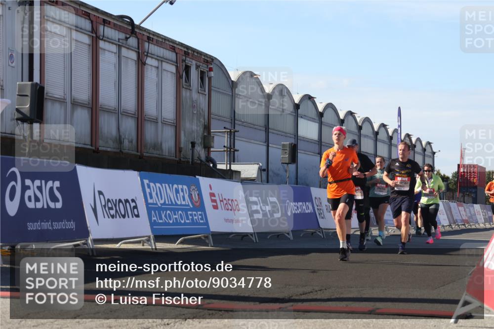 03.10.2025 - Köhlbrandbrückenlauf Luisa Fischer http://msf.ph/oto/9034778 03.10.2025 13:16:38 Ziel 4036, 4146, 4235, 4314, 4330, 4356, 4408, 4431, 4813, 5104, 5570, 5630, 5694, 5815, 6208, 6353, 6377, 6812 meine-sportfotos.de