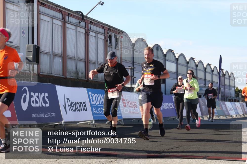 03.10.2025 - Köhlbrandbrückenlauf Luisa Fischer http://msf.ph/oto/9034795 03.10.2025 13:16:41 Ziel 4036, 4235, 4330, 4356, 4431, 4551, 4813, 5028, 5104, 5630, 5694, 6208, 6299, 6377, 6620, 6746 meine-sportfotos.de