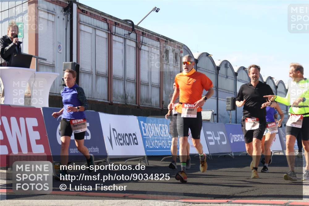 03.10.2025 - Köhlbrandbrückenlauf Luisa Fischer http://msf.ph/oto/9034825 03.10.2025 13:16:45 Ziel 4036, 4235, 4330, 4356, 4431, 4551, 4813, 5028, 5053, 5099, 5104, 5166, 5630, 6286, 6299, 6340, 6343, 6620, 6697, 6746, 6785 meine-sportfotos.de