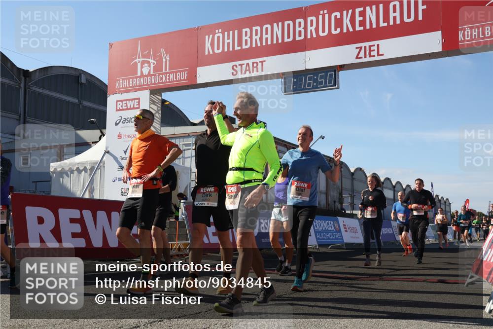 03.10.2025 - Köhlbrandbrückenlauf Luisa Fischer http://msf.ph/oto/9034845 03.10.2025 13:16:49 Ziel 4168, 4330, 4356, 4431, 4551, 4605, 4813, 5028, 5053, 5099, 5166, 5302, 5385, 5386, 5453, 5467, 6286, 6299, 6340, 6343, 6620, 6658, 6697, 6746, 6785 meine-sportfotos.de