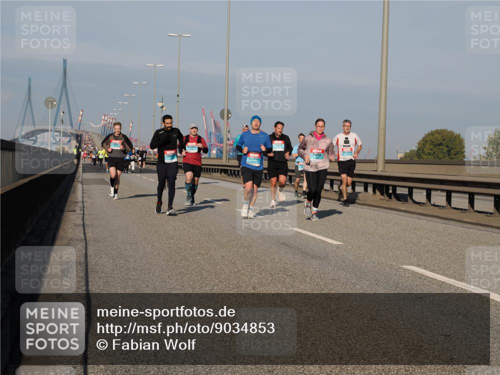 03.10.2025 - Köhlbrandbrückenlauf Fabian Wolf http://msf.ph/oto/9034853 03.10.2025 09:49:13 Position 3  meine-sportfotos.de