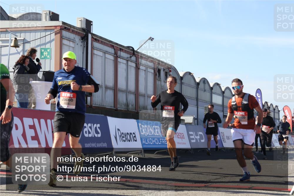 03.10.2025 - Köhlbrandbrückenlauf Luisa Fischer http://msf.ph/oto/9034884 03.10.2025 13:17:01 Ziel 4168, 4242, 4331, 4359, 4361, 4605, 4861, 4978, 4982, 5033, 5053, 5073, 5087, 5090, 5100, 5166, 5302, 5385, 5386, 5453, 5467, 5479, 5840, 6286, 6474, 6623, 6626, 6658 meine-sportfotos.de