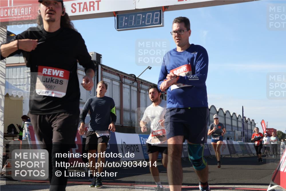 03.10.2025 - Köhlbrandbrückenlauf Luisa Fischer http://msf.ph/oto/9034914 03.10.2025 13:17:07 Ziel 4242, 4331, 4361, 4861, 4978, 4982, 5033, 5073, 5087, 5090, 5100, 5479, 5667, 5840, 6431, 6474, 6623, 6626 meine-sportfotos.de