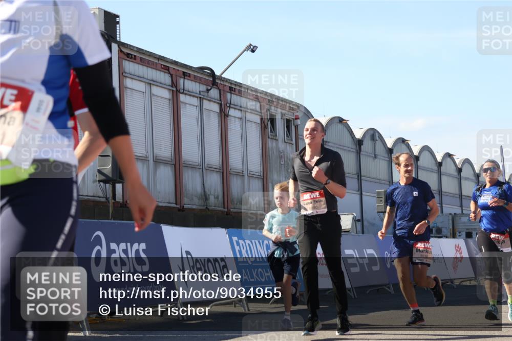 03.10.2025 - Köhlbrandbrückenlauf Luisa Fischer http://msf.ph/oto/9034955 03.10.2025 13:17:18 Ziel 4404, 4988, 5031, 5429, 5544, 5638, 5642, 5667, 5890, 5943, 6389, 6431 meine-sportfotos.de