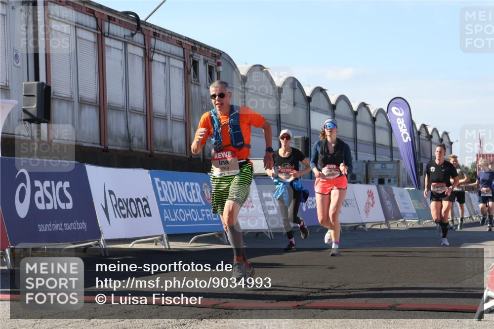 03.10.2025 - Köhlbrandbrückenlauf Luisa Fischer http://msf.ph/oto/9034993 03.10.2025 13:17:28 Ziel 4012, 4686, 4746, 4818, 4988, 5007, 5008, 5031, 5638, 5642, 5890, 6069, 6389, 6710 meine-sportfotos.de