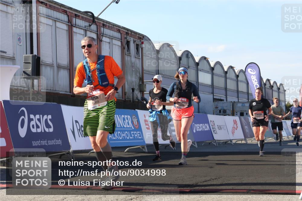 03.10.2025 - Köhlbrandbrückenlauf Luisa Fischer http://msf.ph/oto/9034998 03.10.2025 13:17:29 Ziel 4012, 4686, 4746, 4818, 4988, 5007, 5008, 5031, 5638, 5642, 5890, 5906, 5909, 6069, 6389, 6710 meine-sportfotos.de