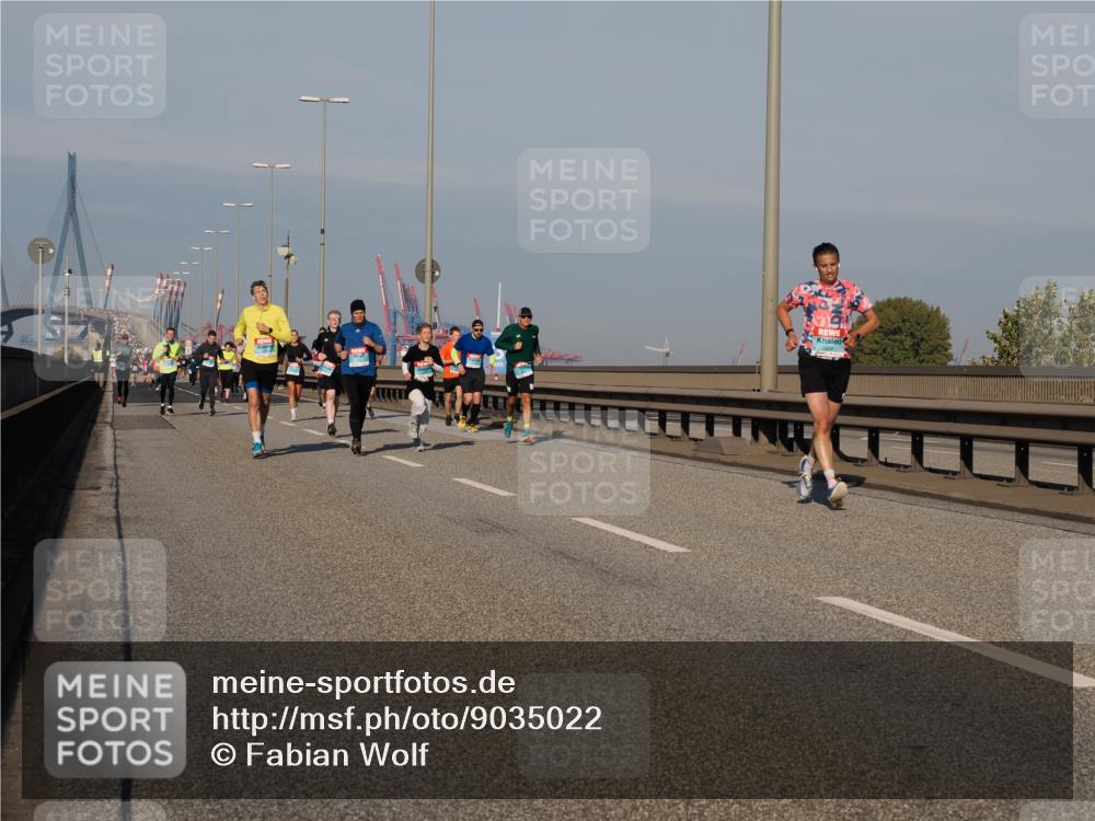 03.10.2025 - Köhlbrandbrückenlauf Fabian Wolf http://msf.ph/oto/9035022 03.10.2025 09:49:26 Position 3  meine-sportfotos.de