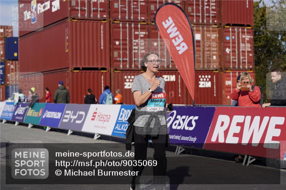 03.10.2025 - Köhlbrandbrückenlauf Michael Burmester http://msf.ph/oto/9035069 03.10.2025 10:45:57 Ziel 2486, 3801 meine-sportfotos.de