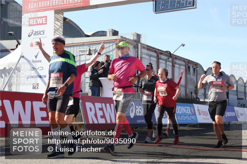 03.10.2025 - Köhlbrandbrückenlauf Luisa Fischer http://msf.ph/oto/9035090 03.10.2025 13:17:47 Ziel 4410, 4645, 4679, 4829, 5168, 5339, 5685, 5731, 5732, 5917, 6331, 6388, 6485, 6704 meine-sportfotos.de