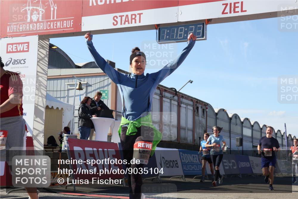 03.10.2025 - Köhlbrandbrückenlauf Luisa Fischer http://msf.ph/oto/9035104 03.10.2025 13:18:22 Ziel 4280, 4341, 4472, 4473, 4560, 4581, 4600, 4760, 5192, 5379, 5440, 5454, 5691, 5722, 5816, 6001, 6310 meine-sportfotos.de