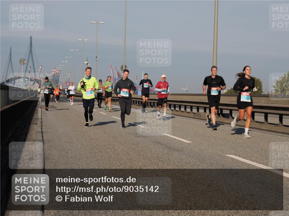 03.10.2025 - Köhlbrandbrückenlauf Fabian Wolf http://msf.ph/oto/9035142 03.10.2025 09:49:35 Position 3 1239 meine-sportfotos.de