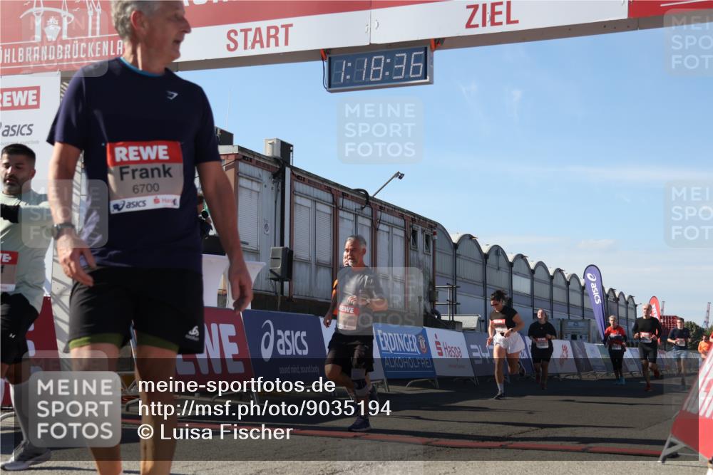 03.10.2025 - Köhlbrandbrückenlauf Luisa Fischer http://msf.ph/oto/9035194 03.10.2025 13:18:35 Ziel 4154, 4280, 4341, 4560, 4606, 4796, 4812, 4819, 4826, 4882, 5115, 5178, 5192, 5722, 6084, 6596, 6700, 6758 meine-sportfotos.de