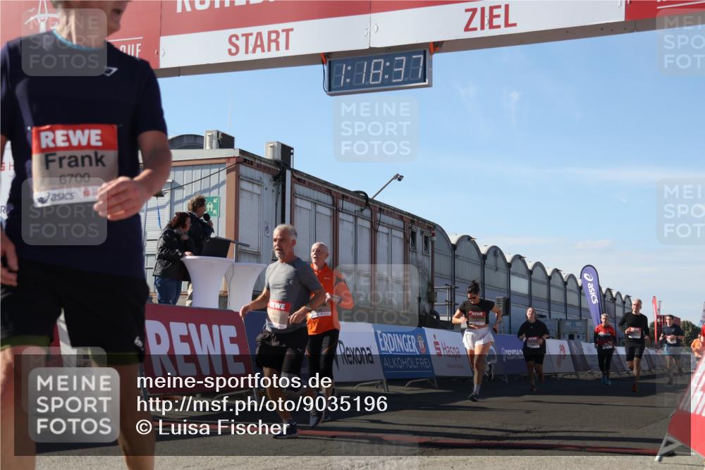 03.10.2025 - Köhlbrandbrückenlauf Luisa Fischer http://msf.ph/oto/9035196 03.10.2025 13:18:35 Ziel 4154, 4280, 4341, 4560, 4606, 4796, 4812, 4819, 4826, 4882, 5115, 5178, 5192, 5722, 6084, 6596, 6700, 6758 meine-sportfotos.de