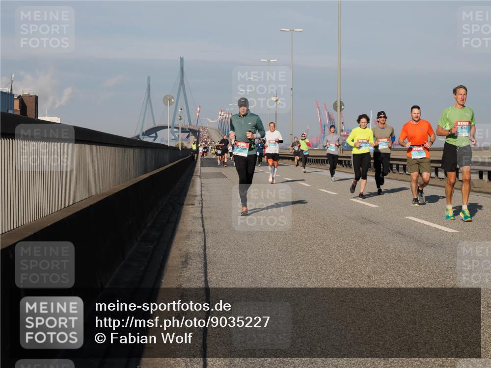 03.10.2025 - Köhlbrandbrückenlauf Fabian Wolf http://msf.ph/oto/9035227 03.10.2025 09:49:41 Position 3 1359, 1080 meine-sportfotos.de