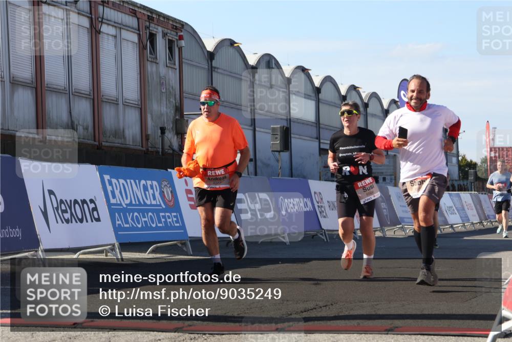 03.10.2025 - Köhlbrandbrückenlauf Luisa Fischer http://msf.ph/oto/9035249 03.10.2025 13:18:46 Ziel 4077, 4606, 4756, 4796, 4812, 5115, 6429, 6500, 6506, 6556, 6596, 6758 meine-sportfotos.de