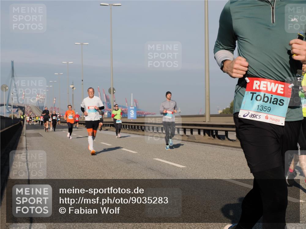 03.10.2025 - Köhlbrandbrückenlauf Fabian Wolf http://msf.ph/oto/9035283 03.10.2025 09:49:46 Position 3 1359, 812 meine-sportfotos.de