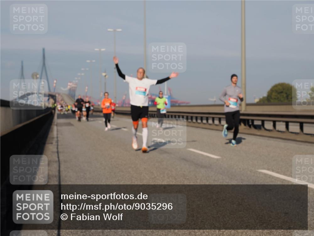 03.10.2025 - Köhlbrandbrückenlauf Fabian Wolf http://msf.ph/oto/9035296 03.10.2025 09:49:47 Position 3  meine-sportfotos.de