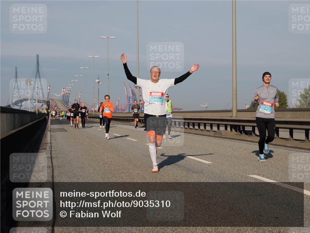 03.10.2025 - Köhlbrandbrückenlauf Fabian Wolf http://msf.ph/oto/9035310 03.10.2025 09:49:48 Position 3 2672, 3821 meine-sportfotos.de