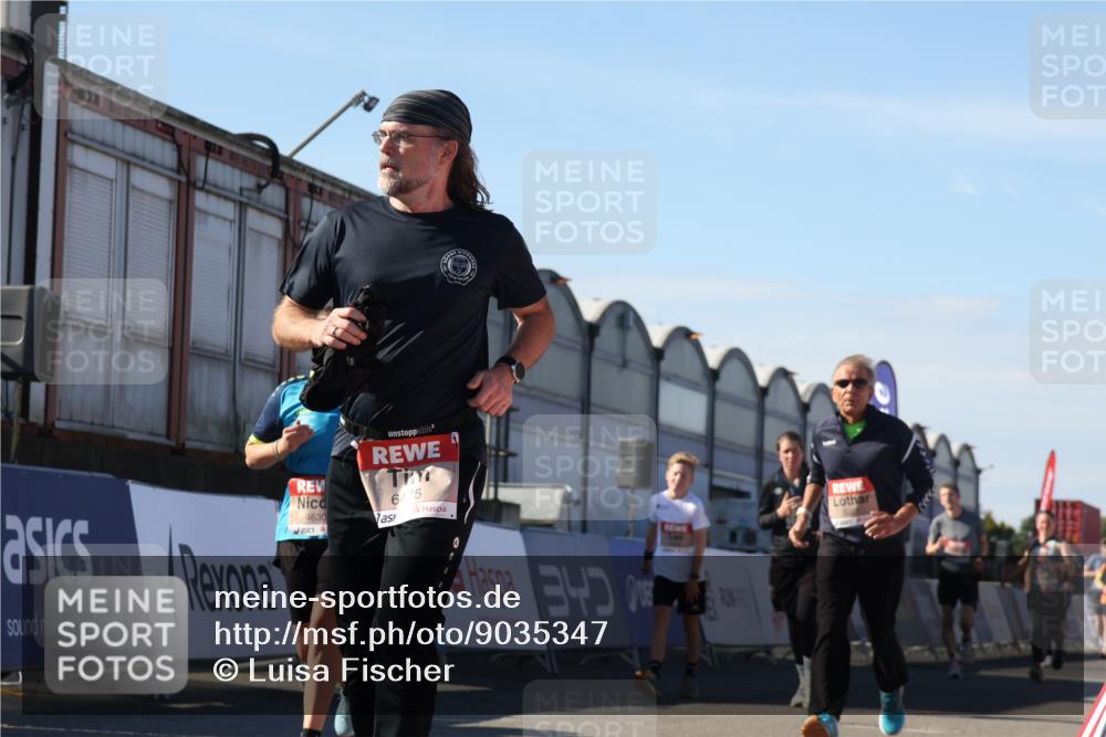 03.10.2025 - Köhlbrandbrückenlauf Luisa Fischer http://msf.ph/oto/9035347 03.10.2025 13:19:02 Ziel 4556, 4630, 4676, 4756, 4876, 4889, 5027, 5304, 5449, 5974, 6088, 6117, 6127, 6267, 6475, 6573, 6795 meine-sportfotos.de