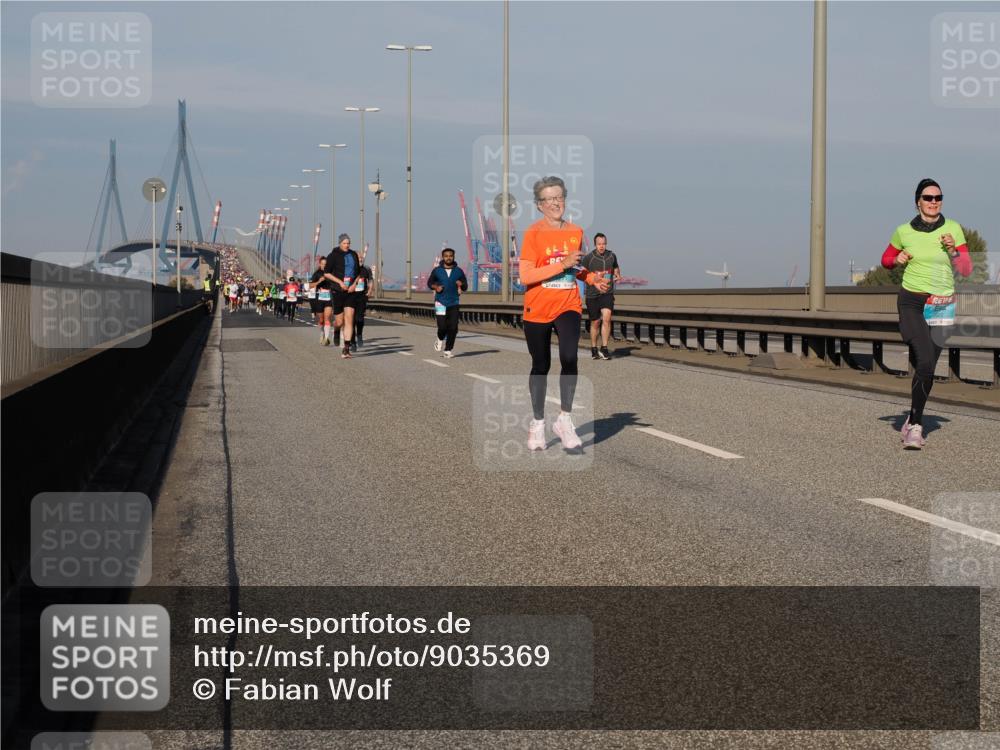 03.10.2025 - Köhlbrandbrückenlauf Fabian Wolf http://msf.ph/oto/9035369 03.10.2025 09:49:52 Position 3  meine-sportfotos.de
