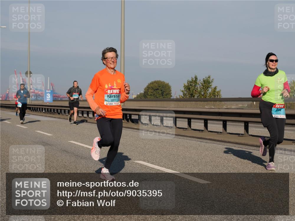 03.10.2025 - Köhlbrandbrückenlauf Fabian Wolf http://msf.ph/oto/9035395 03.10.2025 09:49:53 Position 3 3, 1211, 2822 meine-sportfotos.de