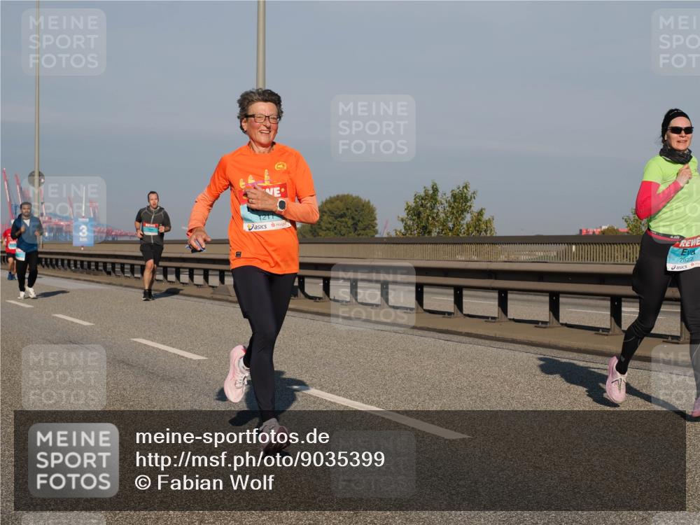 03.10.2025 - Köhlbrandbrückenlauf Fabian Wolf http://msf.ph/oto/9035399 03.10.2025 09:49:53 Position 3 1211, 2822 meine-sportfotos.de