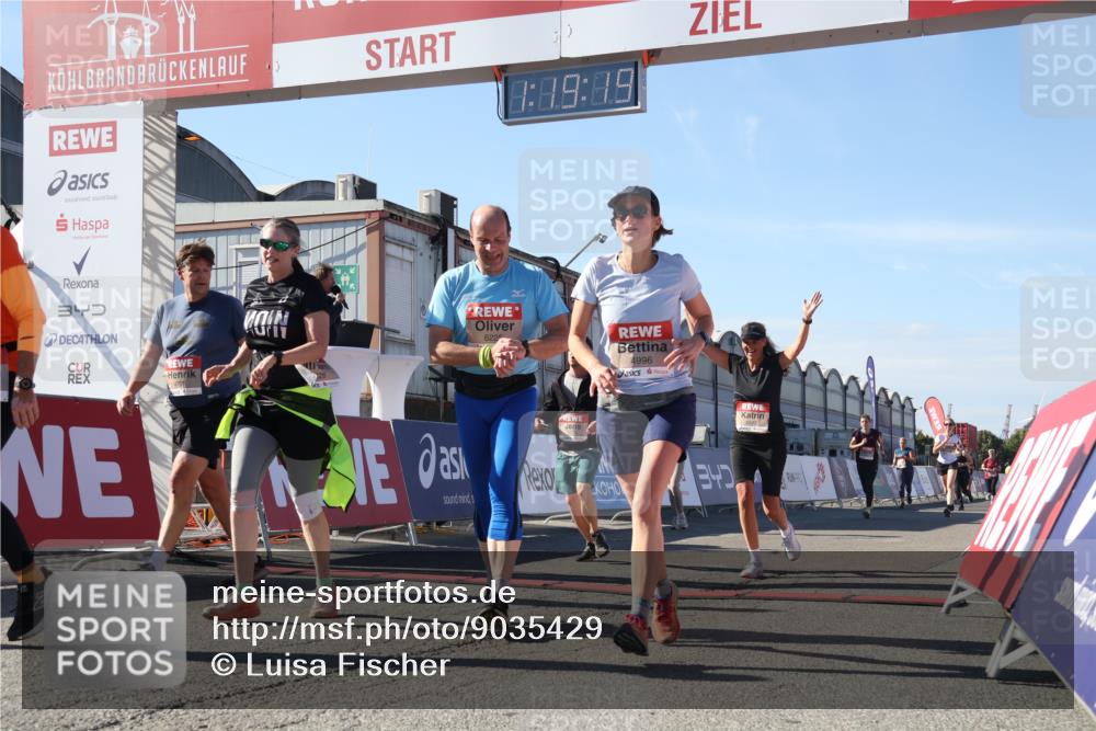 03.10.2025 - Köhlbrandbrückenlauf Luisa Fischer http://msf.ph/oto/9035429 03.10.2025 13:19:18 Ziel 4143, 4593, 4631, 4632, 4690, 4725, 4727, 4816, 4828, 4876, 4996, 5443, 5451, 5853, 5858, 6057, 6088, 6225, 6226, 6230, 6576 meine-sportfotos.de
