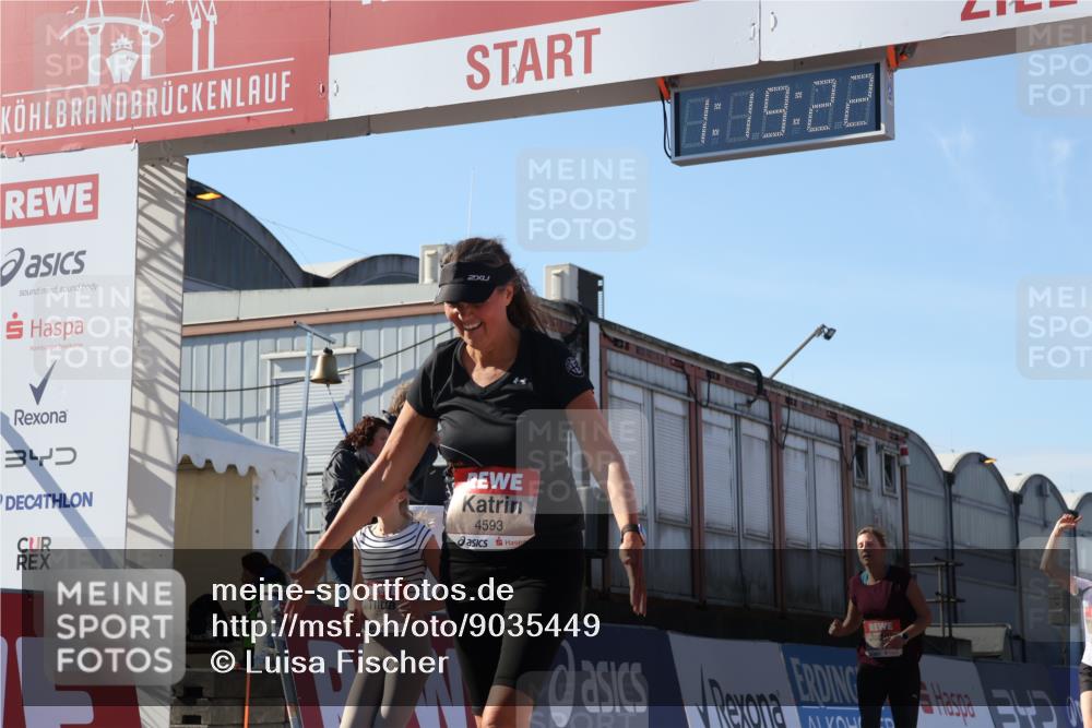 03.10.2025 - Köhlbrandbrückenlauf Luisa Fischer http://msf.ph/oto/9035449 03.10.2025 13:19:21 Ziel 4143, 4593, 4632, 4690, 4725, 4727, 4828, 4996, 5009, 5443, 5451, 5853, 5858, 6057, 6225, 6226, 6230, 6576, 6753 meine-sportfotos.de