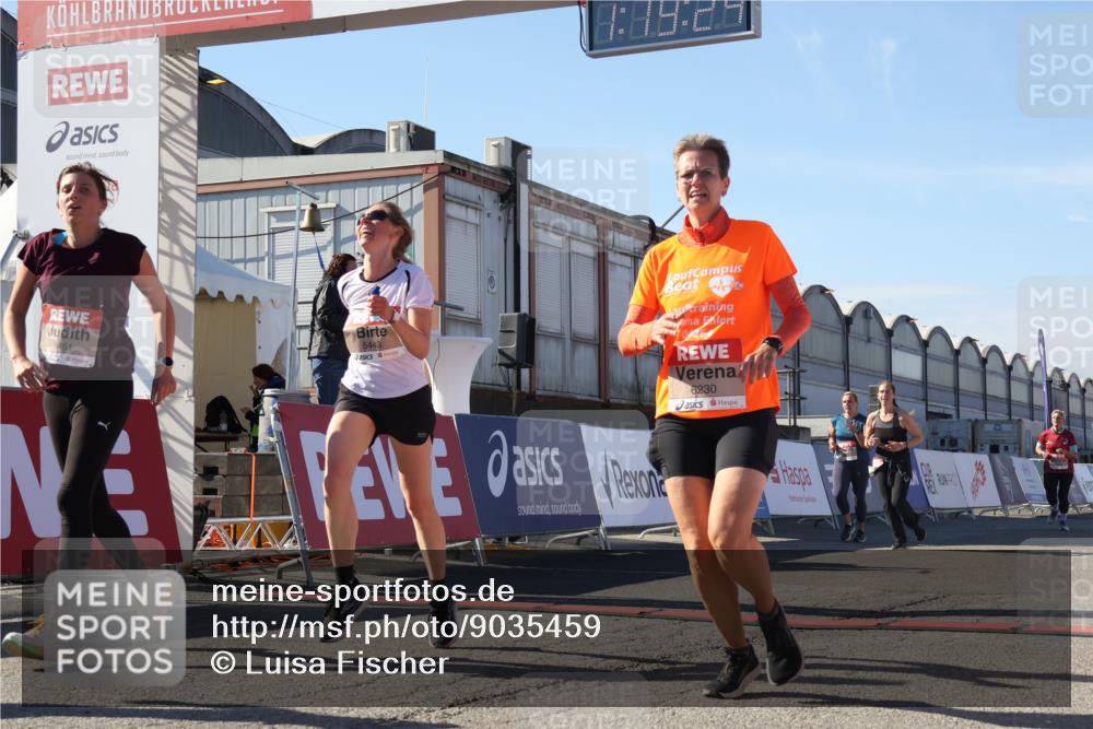 03.10.2025 - Köhlbrandbrückenlauf Luisa Fischer http://msf.ph/oto/9035459 03.10.2025 13:19:23 Ziel 4593, 4690, 4725, 4727, 4828, 4971, 4996, 5009, 5405, 5443, 5451, 5578, 5853, 6057, 6225, 6226, 6230, 6576, 6753 meine-sportfotos.de