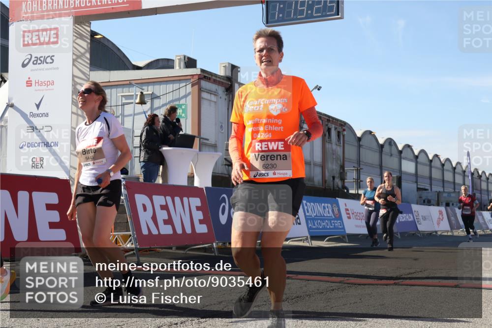 03.10.2025 - Köhlbrandbrückenlauf Luisa Fischer http://msf.ph/oto/9035461 03.10.2025 13:19:23 Ziel 4593, 4690, 4725, 4727, 4828, 4971, 4996, 5009, 5405, 5443, 5451, 5578, 5853, 6057, 6225, 6226, 6230, 6576, 6753 meine-sportfotos.de